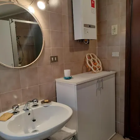Apartment Rita & Gio Davanti Ospedale Santa Croce Carle Cuneo