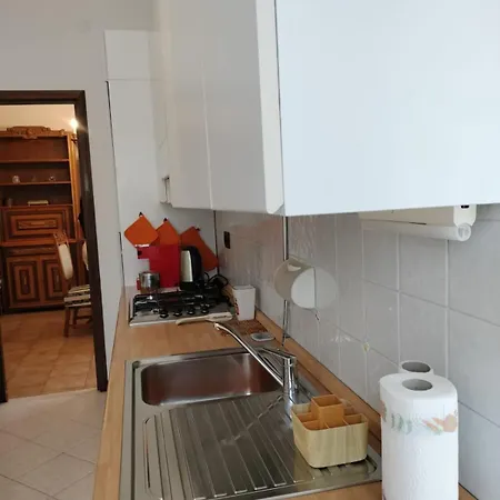 Rita & Gio Davanti Ospedale Santa Croce Carle *