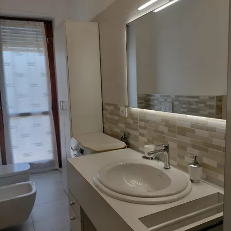 Apartment Rita & Gio Davanti Ospedale Santa Croce Carle *
